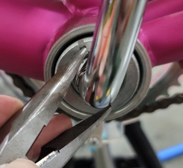 Bicycle Crank Bearings Replacement